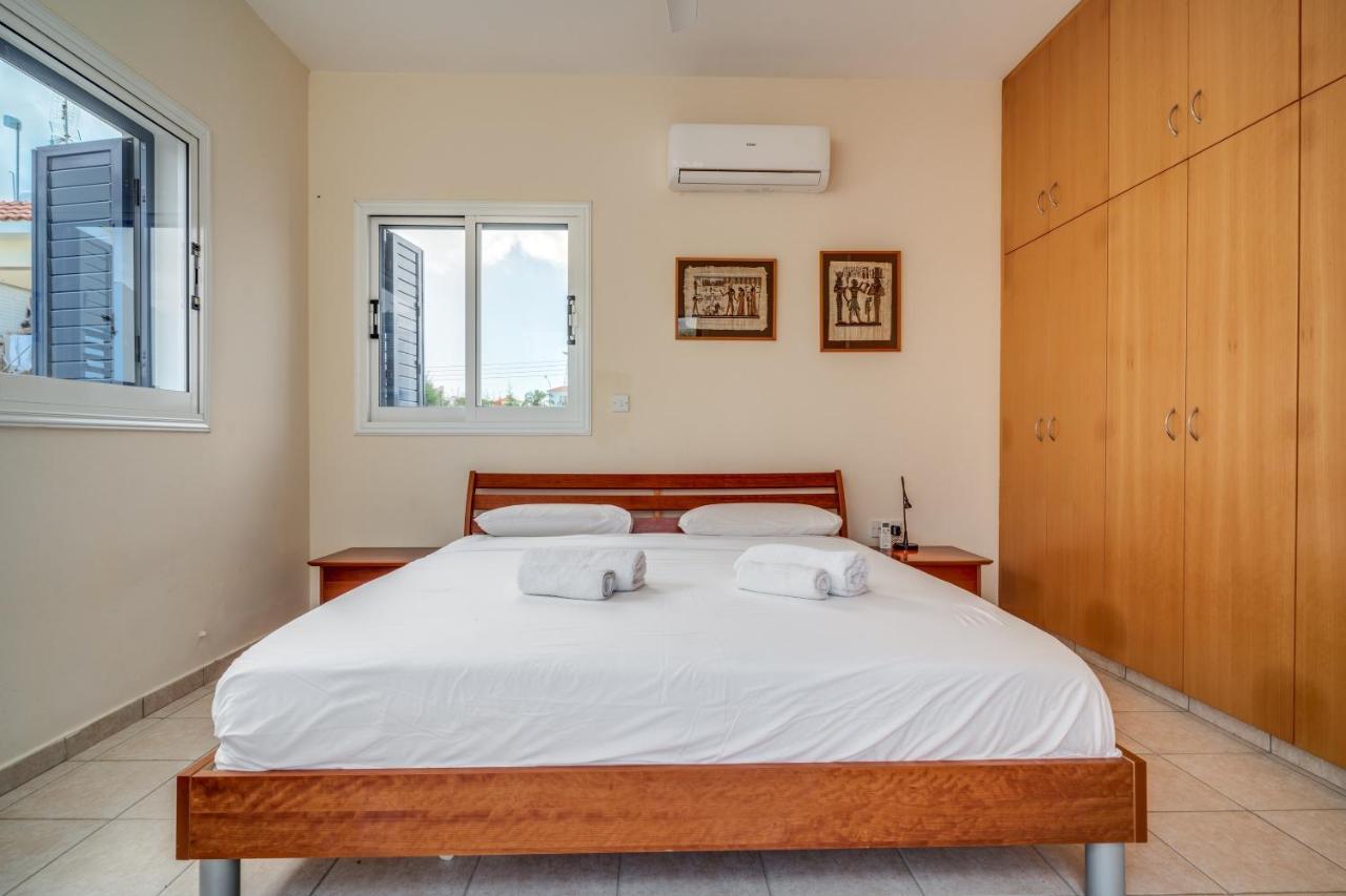 Amphitrite Villa 帕拉利米尼 外观 照片