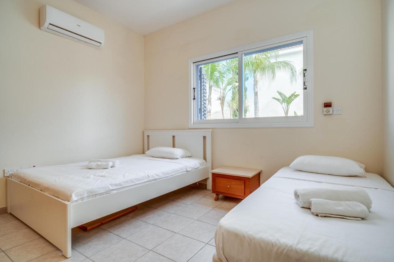 Amphitrite Villa 帕拉利米尼 外观 照片