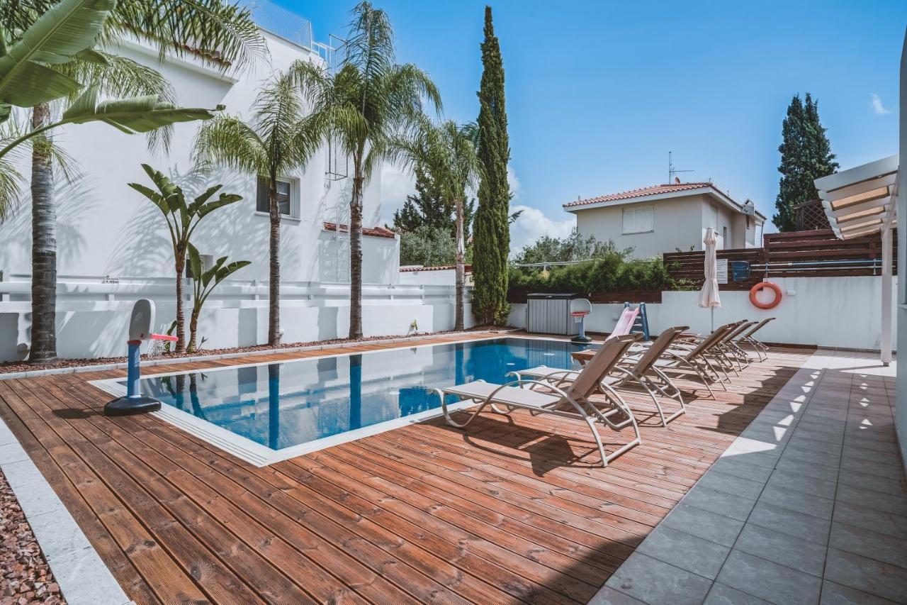 Amphitrite Villa 帕拉利米尼 外观 照片