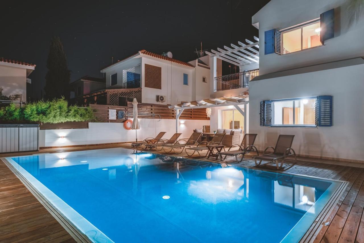 Amphitrite Villa 帕拉利米尼 外观 照片